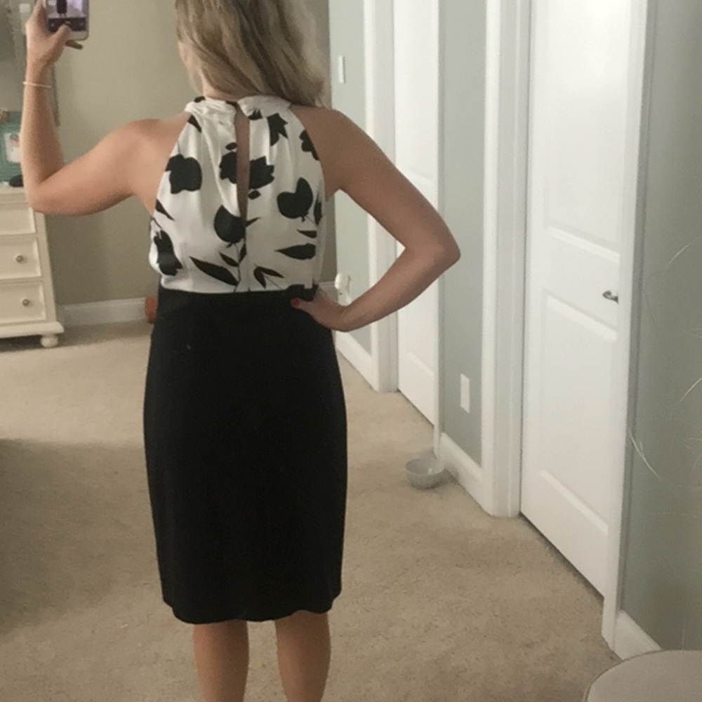 NWT White House Black Market keyhole back dress